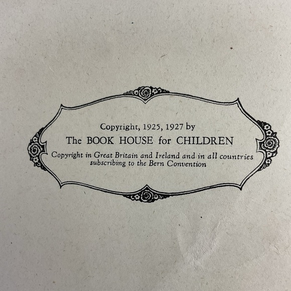 My Travelship Nursery Friends from France collectible hardcover children’s book - Picture 2 of 14